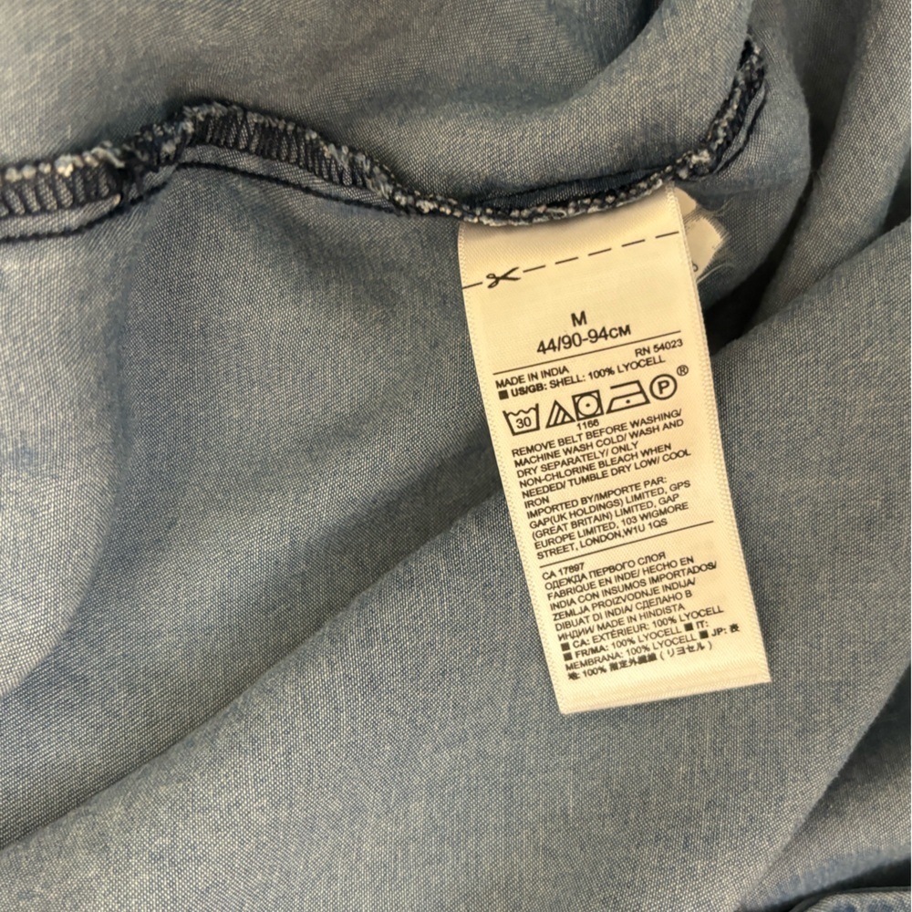Banana Republic M Top Women's Blue Chambray Peasant Sleeve Boho Denim Blouse - Picture 5 of 5